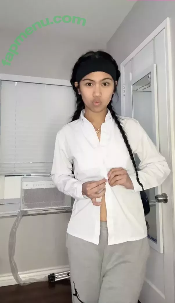 Alyanna Joelle nude photo #0538 (almost_autumn / alyanna.joelle)