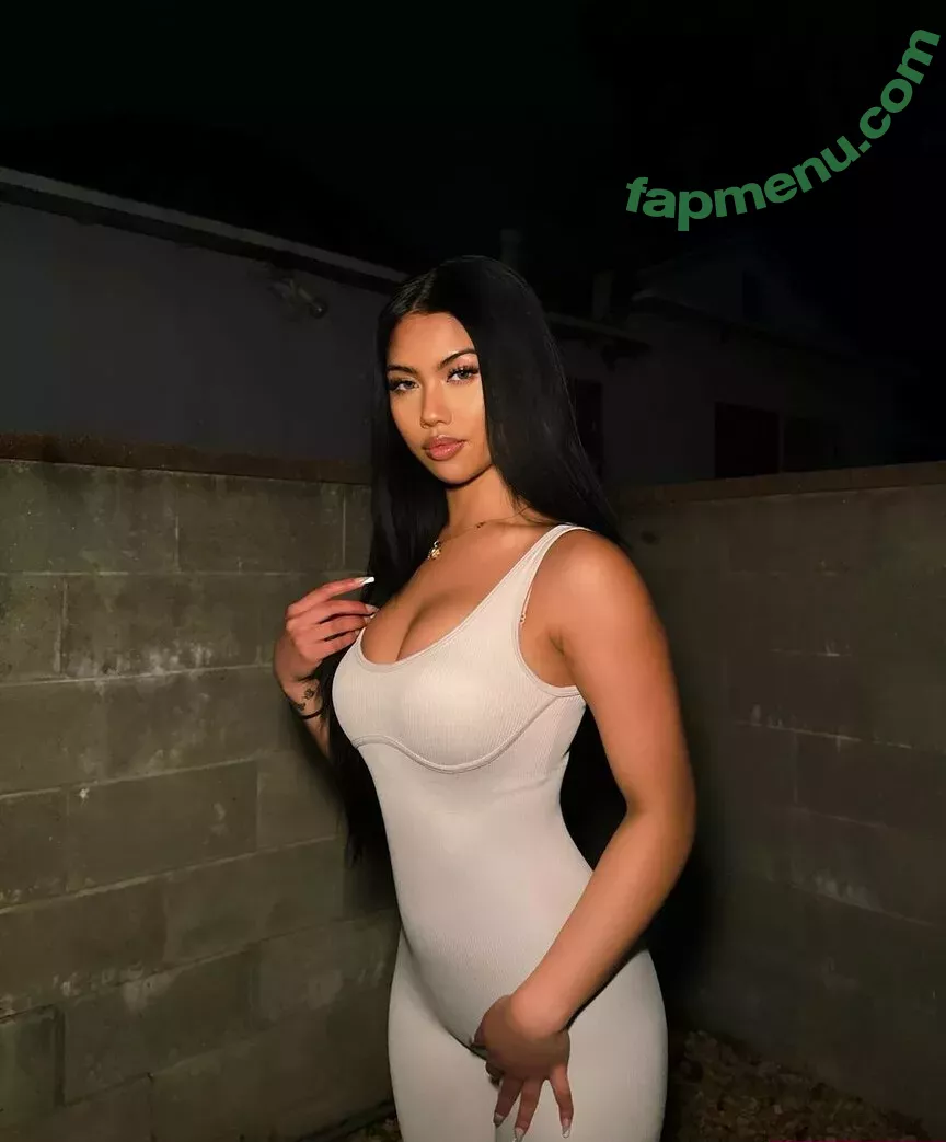 Alyanna Joelle nude photo #0569 (almost_autumn / alyanna.joelle)