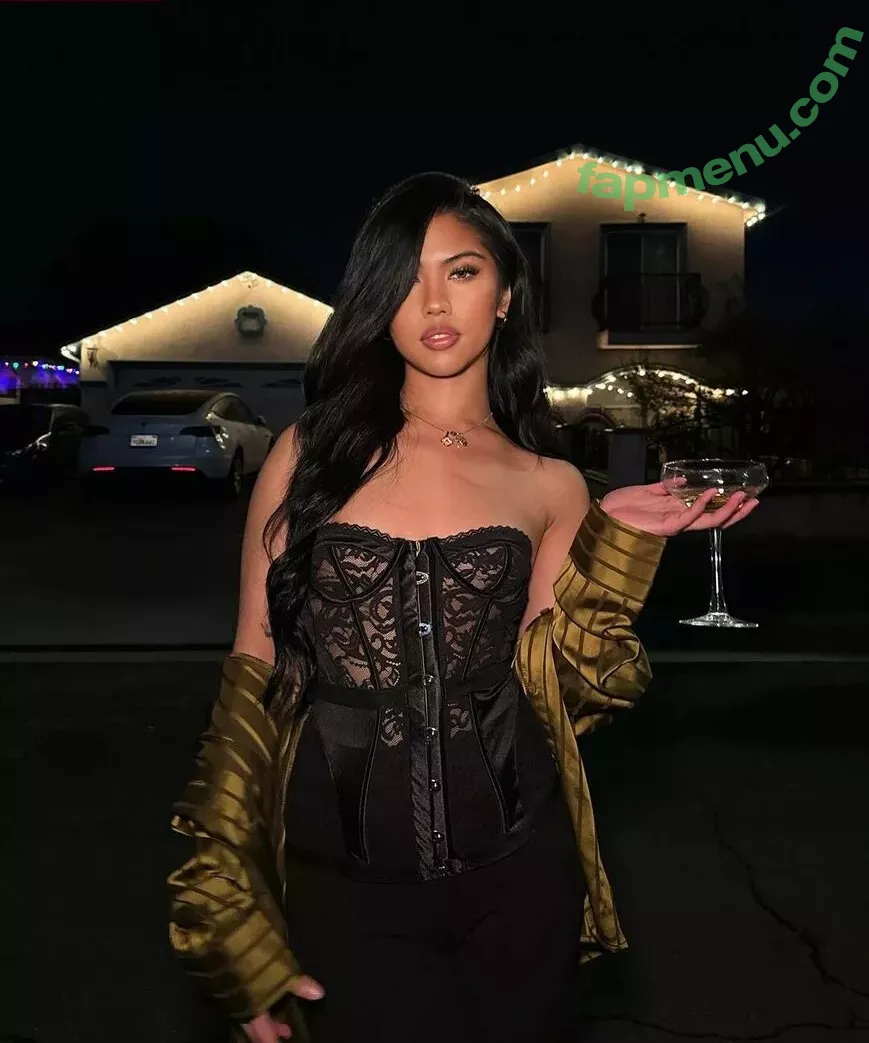 Alyanna Joelle nude photo #0573 (almost_autumn / alyanna.joelle)