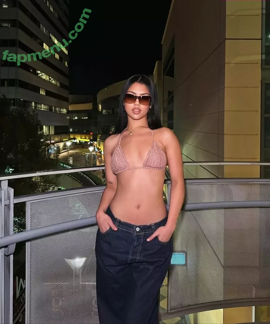 Alyanna Joelle nude photo #0582 (almost_autumn / alyanna.joelle)