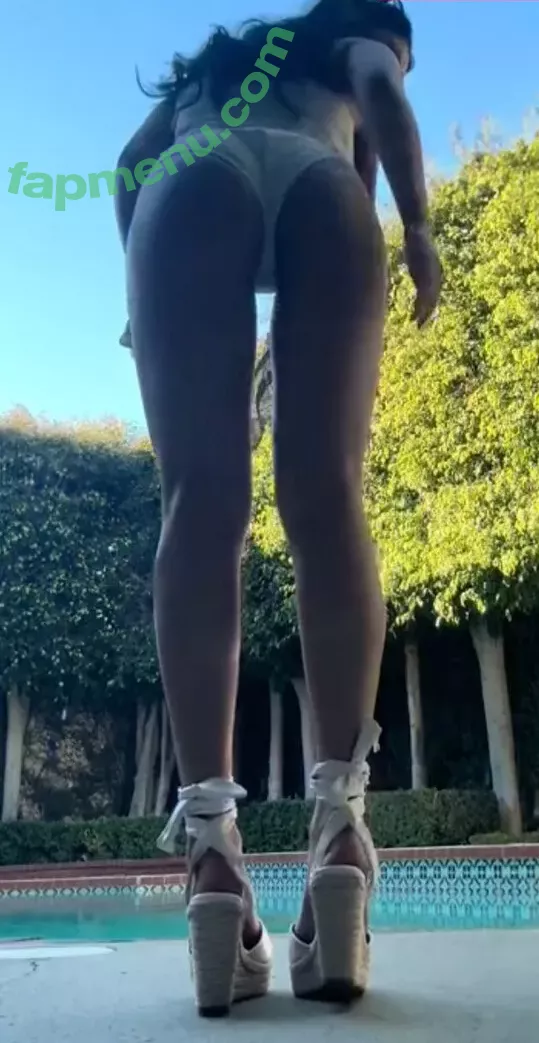 Alyanna Joelle nude photo #0590 (almost_autumn / alyanna.joelle)