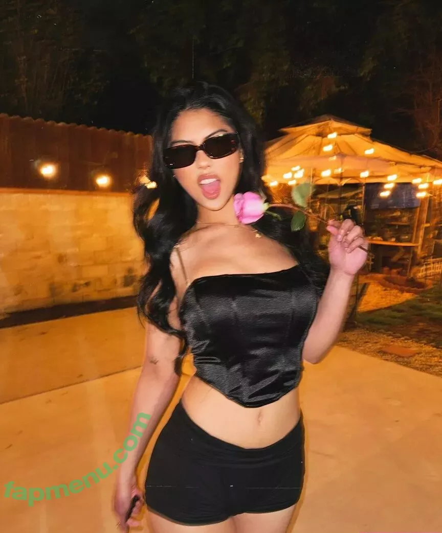 Alyanna Joelle nude photo #0629 (almost_autumn / alyanna.joelle)