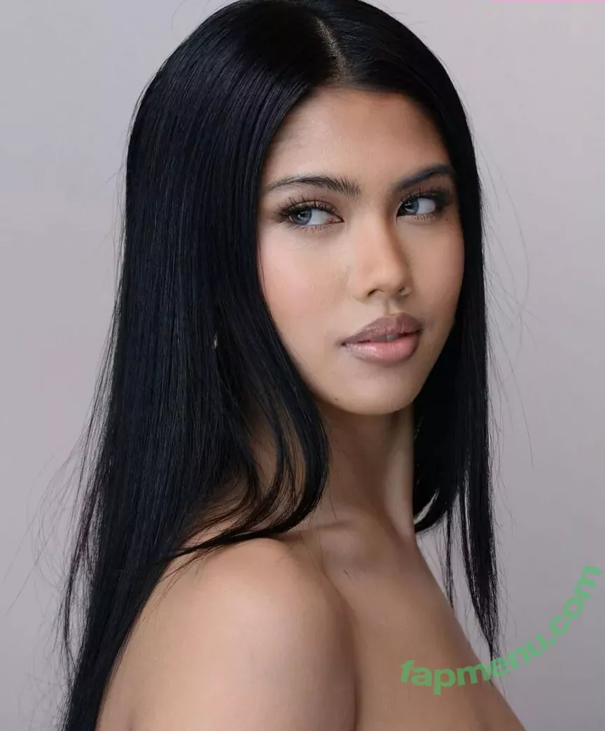 Alyanna Joelle nude photo #0652 (almost_autumn / alyanna.joelle)