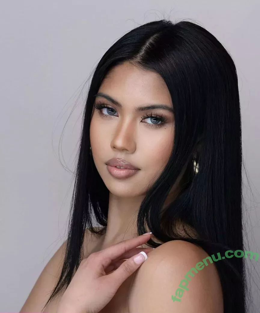 Alyanna Joelle nude photo #0653 (almost_autumn / alyanna.joelle)