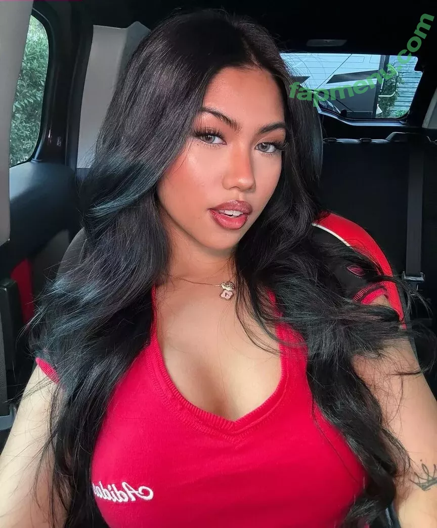 Alyanna Joelle nude photo #0668 (almost_autumn / alyanna.joelle)