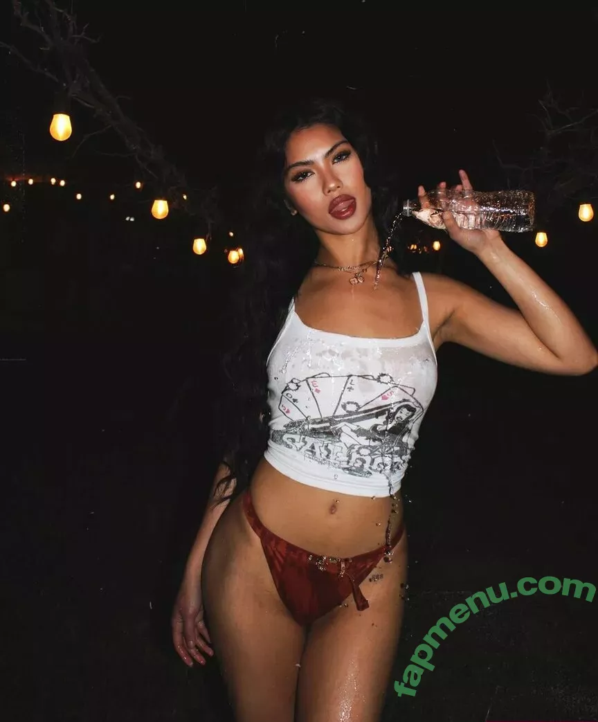 Alyanna Joelle nude photo #0687 (almost_autumn / alyanna.joelle)