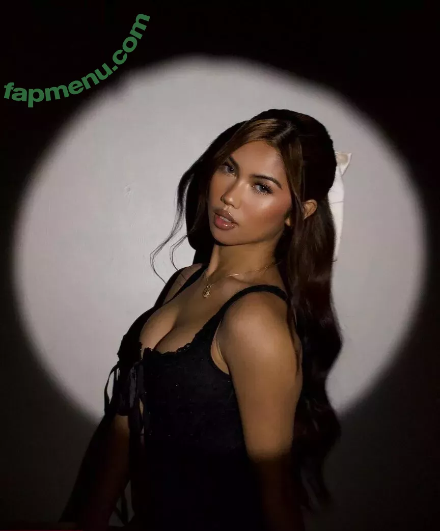 Alyanna Joelle nude photo #0778 (almost_autumn / alyanna.joelle)