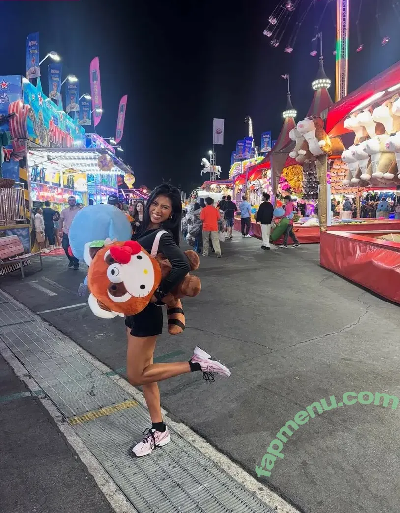 Alyanna Joelle nude photo #1042 (almost_autumn / alyanna.joelle)