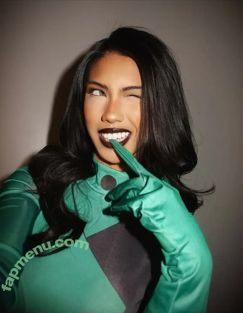 Alyanna Joelle nude photo #1113 (almost_autumn / alyanna.joelle)