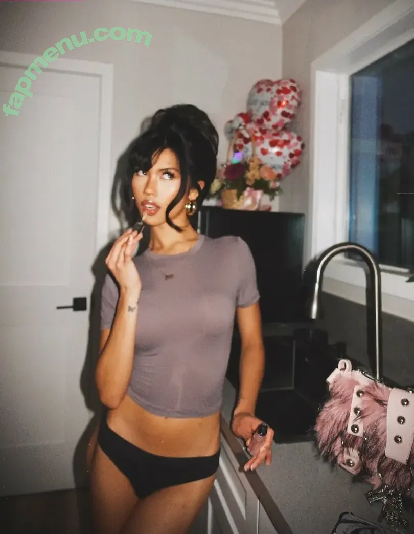 Alyanna Joelle nude photo #1122 (almost_autumn / alyanna.joelle)