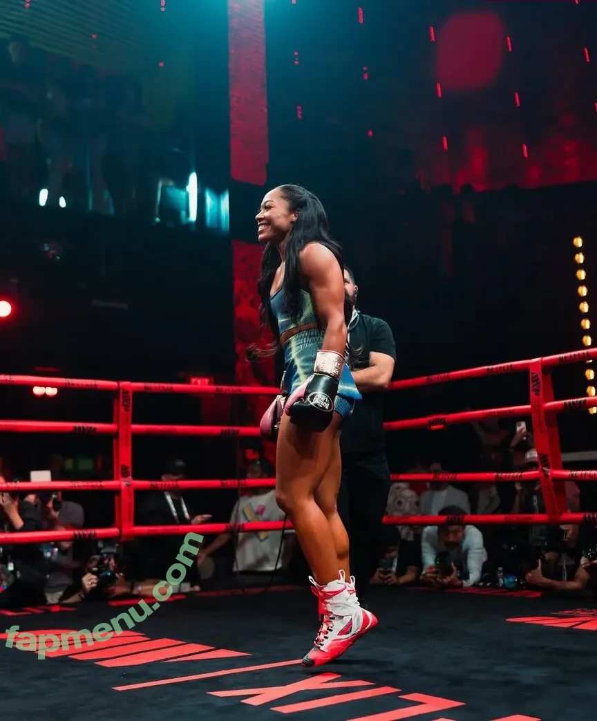 Alycia Baumgardner nude photo #0170 (alyciabaumgardner)