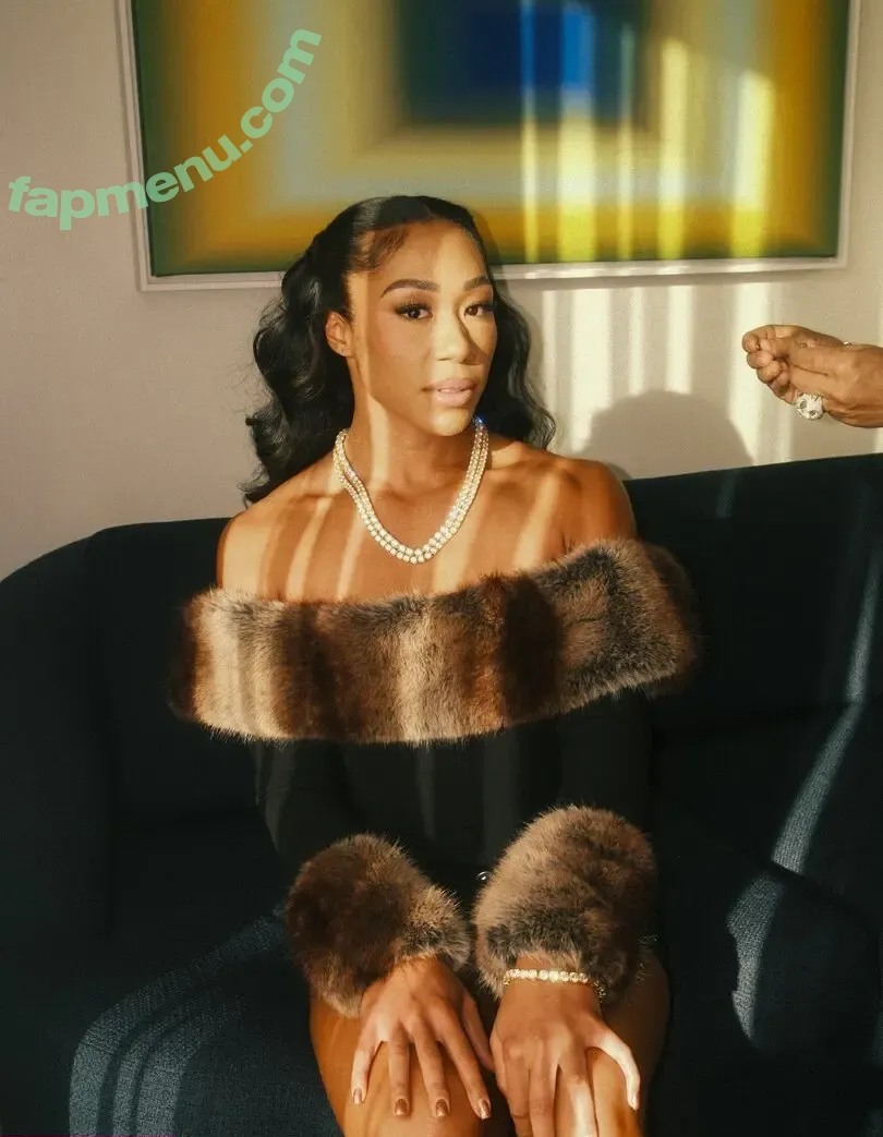 Alycia Baumgardner nude photo #0191 (alyciabaumgardner)