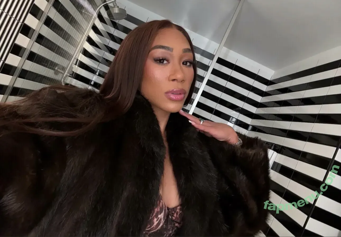 Alycia Baumgardner nude photo #0196 (alyciabaumgardner)