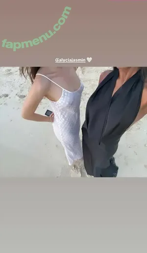 Alycia Debnam Carey / DebnamCarey / alyciajasmin nude photo #1627