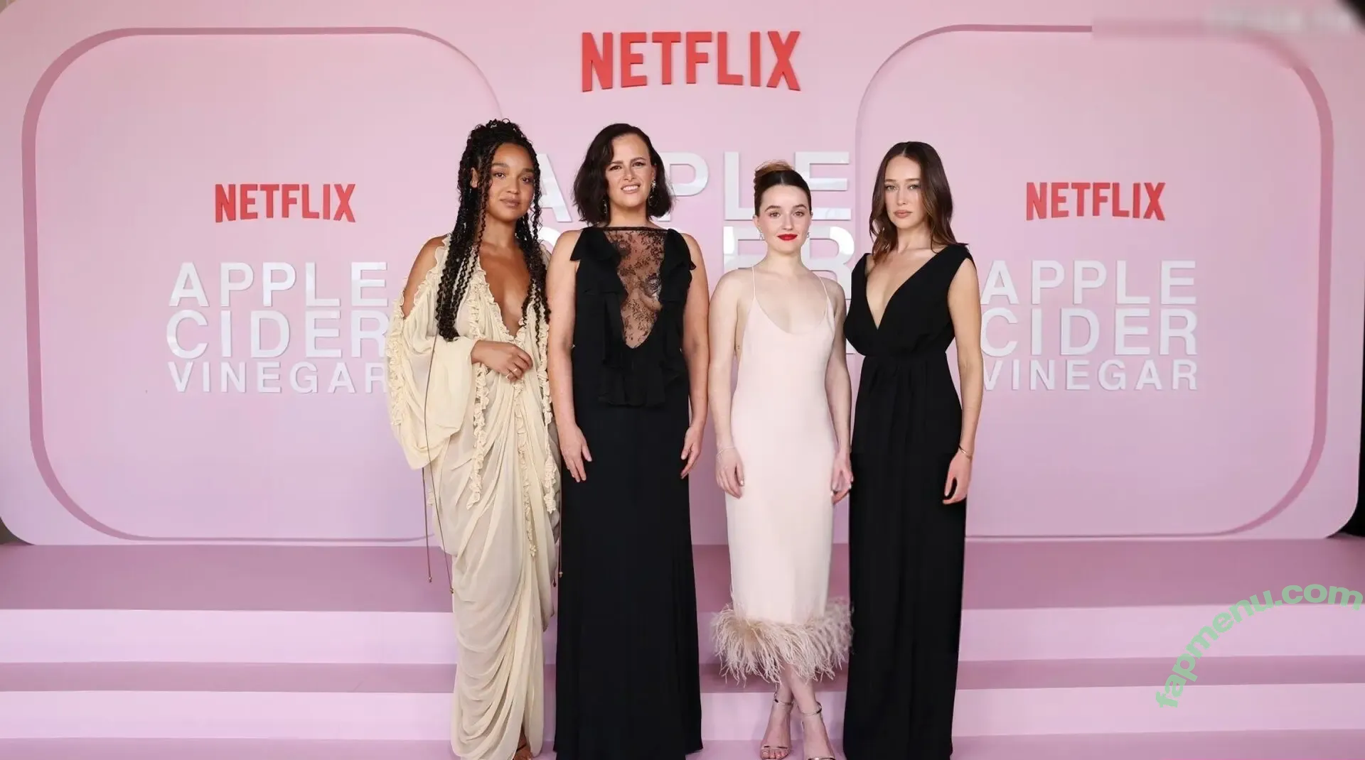 Alycia Debnam Carey nude photo #1243 (DebnamCarey / alyciajasmin)