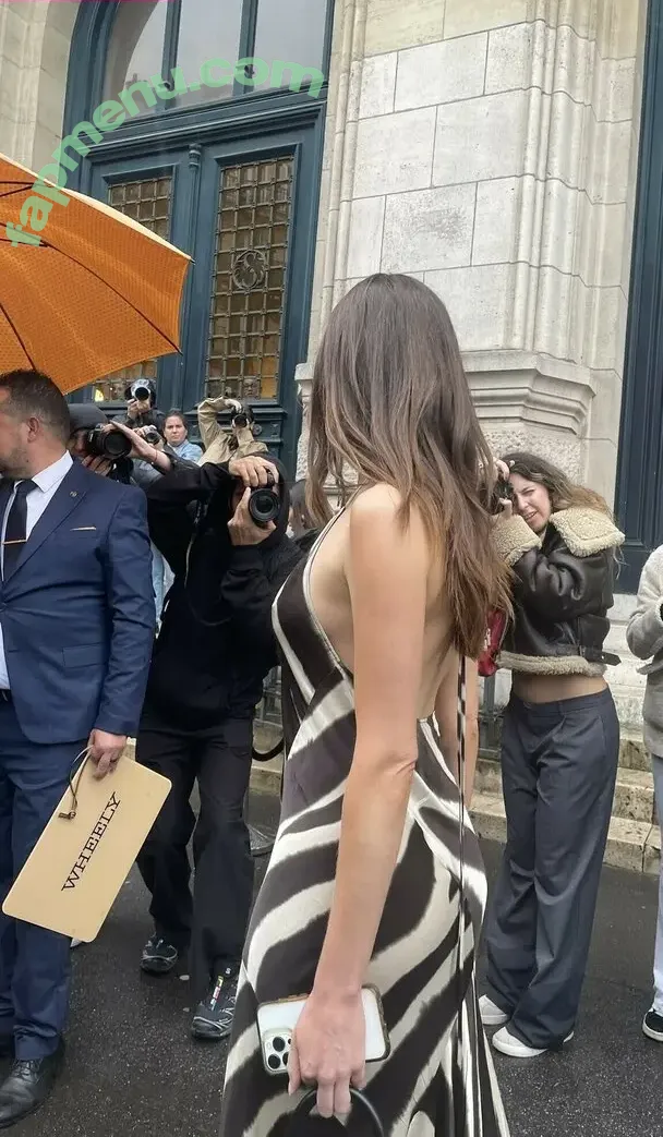 Alycia Debnam Carey nude photo #1572 (DebnamCarey / alyciajasmin)