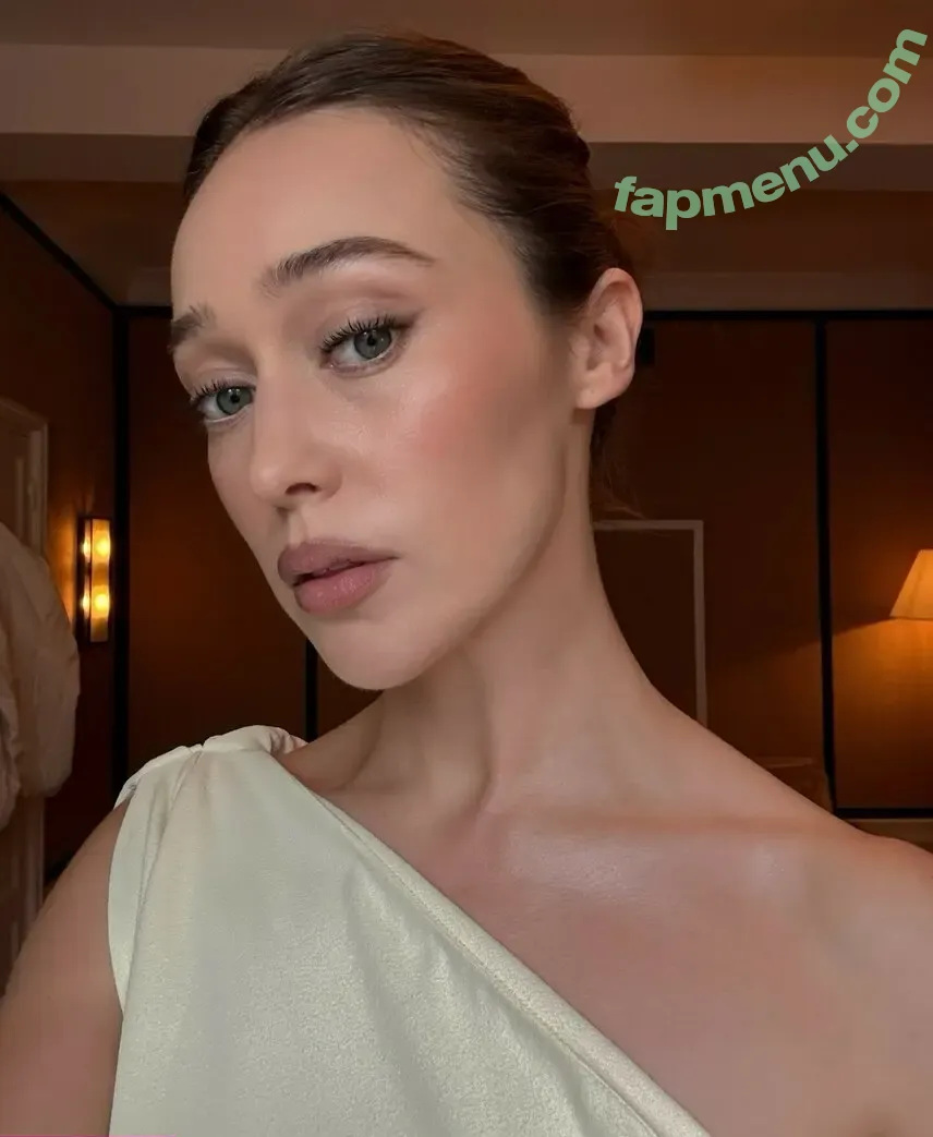 Alycia Debnam Carey nude photo #1582 (DebnamCarey / alyciajasmin)