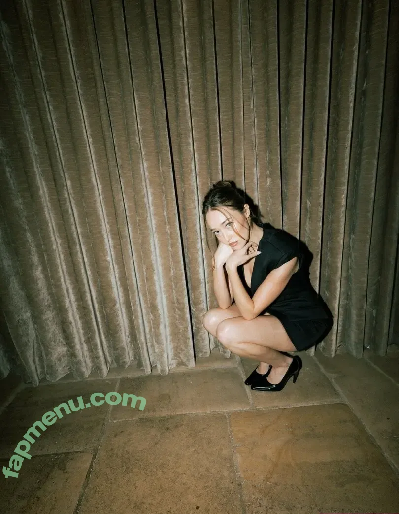 Alycia Debnam Carey nude photo #1611 (DebnamCarey / alyciajasmin)