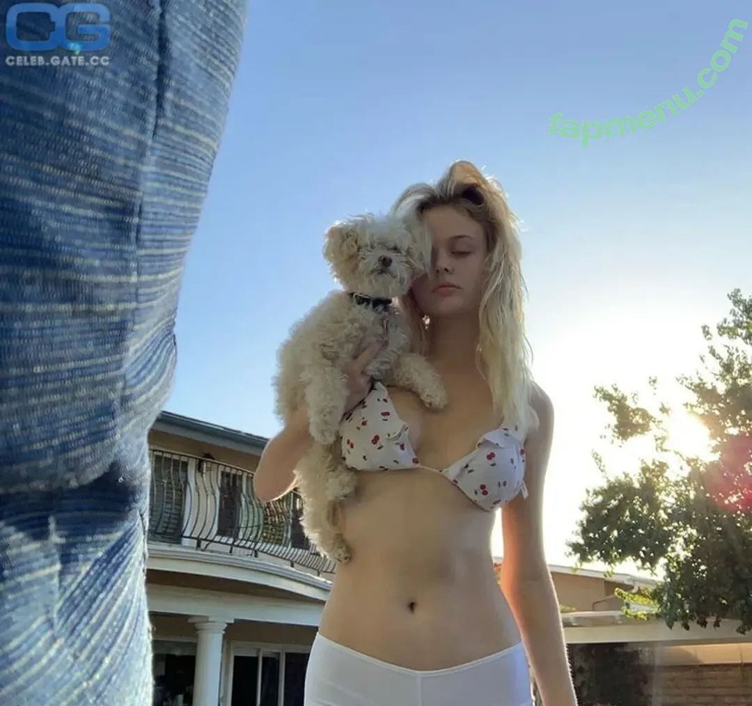 Alyn Lind nude photo #0003 (Alyn Lind)