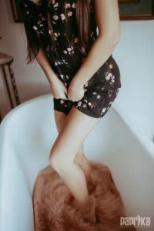 Alyne Lary / alyne_laryofc / alynelary nude photo #0044