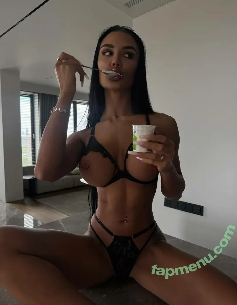 ALYONA Chernovol nude photo #0007 (Alyona.argsm / Alyona.yaray)