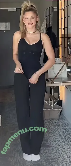  nude photo #0002
