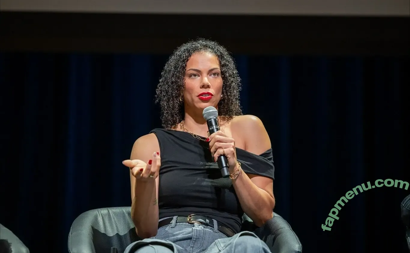 Alysha Clark nude photo #0065 (alysha_clark / alyshaclark)