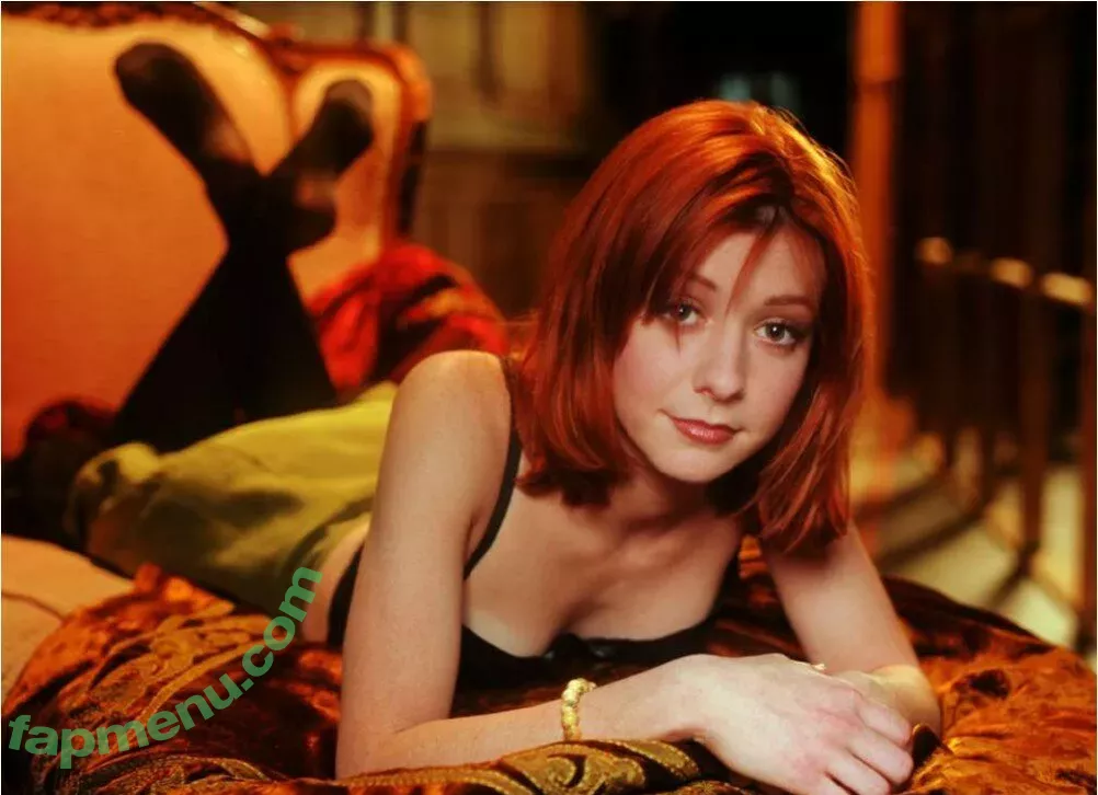 Alyson Hannigan nude photo #0102 (alysonhannigan / u64276282)