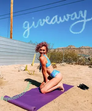 Alyson Stoner / alysonstoner nude photo #0306