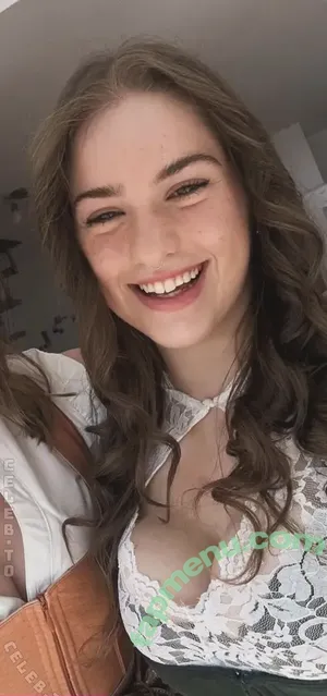 Alyssa Baum / alyssabaum nude photo #0040