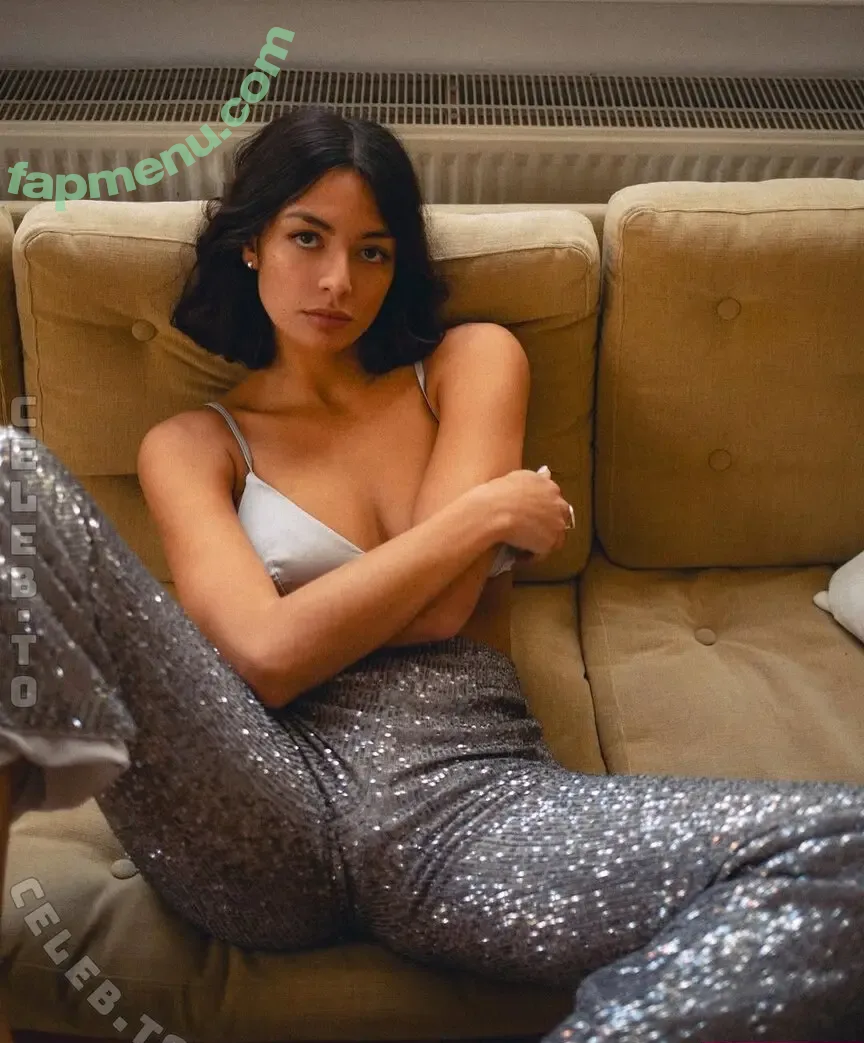 Alyssa Cordes nude photo #0028 (alyssa_cor / alyssa_gia_music)