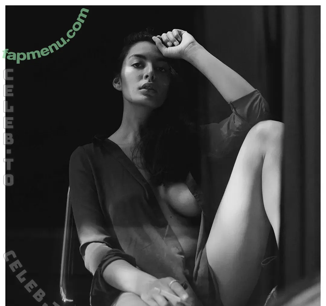 Alyssa Cordes nude photo #0038 (alyssa_cor / alyssa_gia_music)