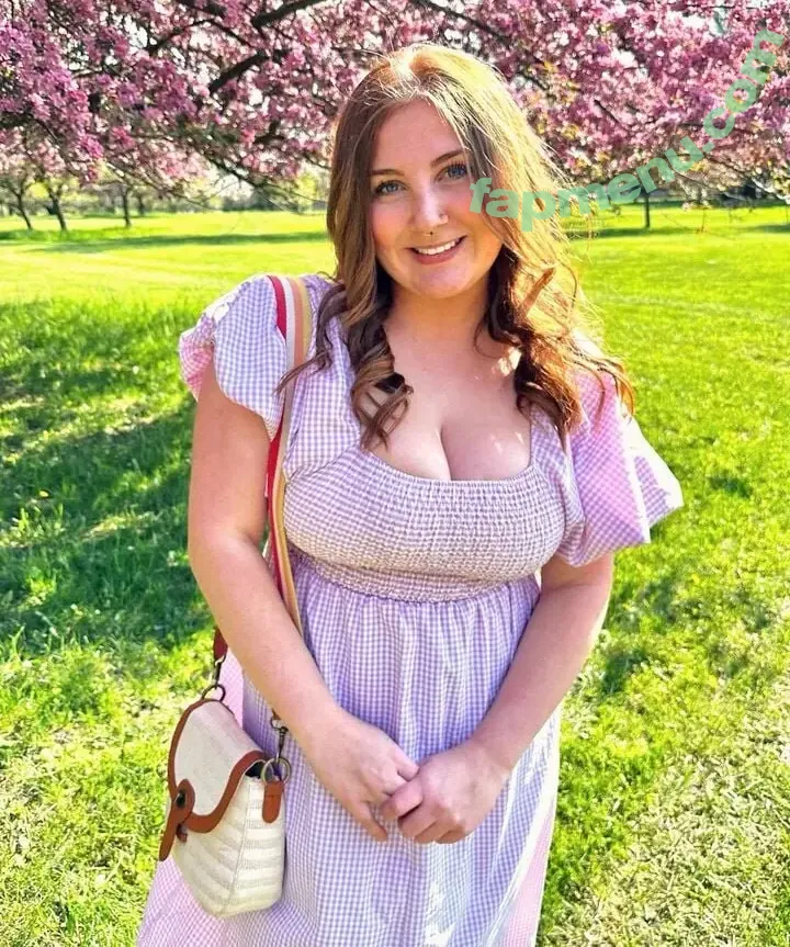 Alyssa Holmes nude photo #0008 (alyssahlms / alyssaholmes69)