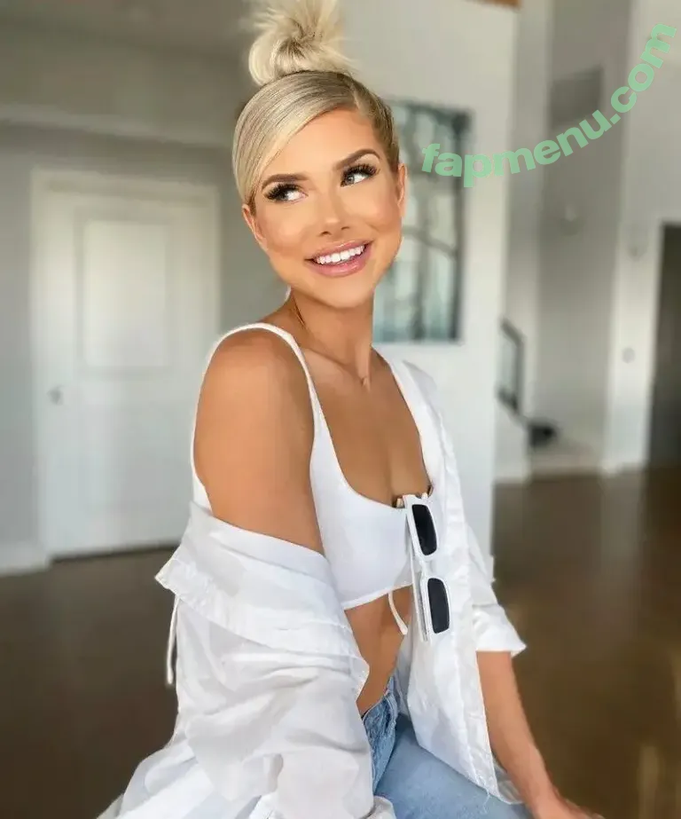 Alyssa Hyde nude photo #0009 (Alyssa Hyde)