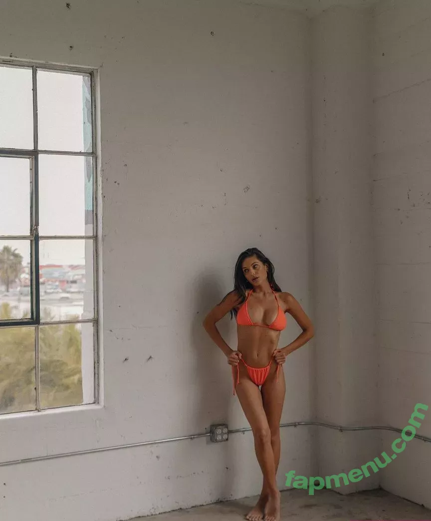 Alyssa Lynch nude photo #0068 (alyssalynch)