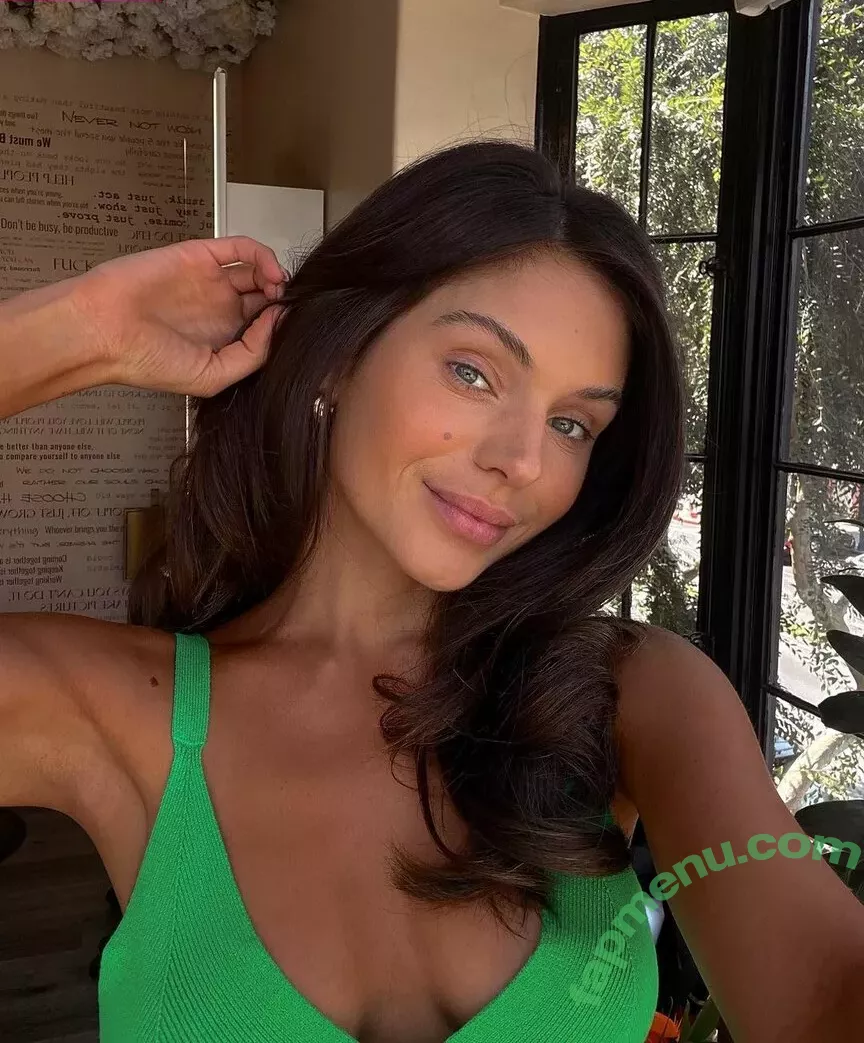 Alyssa Lynch nude photo #0100 (alyssalynch)