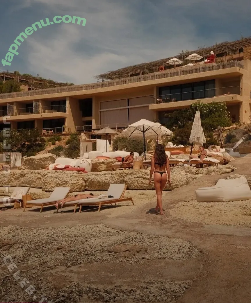 Alyssa Lynch nude photo #0491 (alyssalynch)