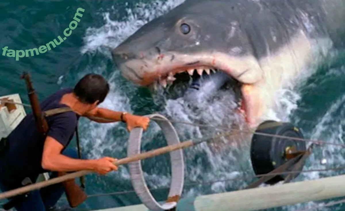 Alyssa McBride nude photo #0040 (alyssamcbride / realalyssamcbride)