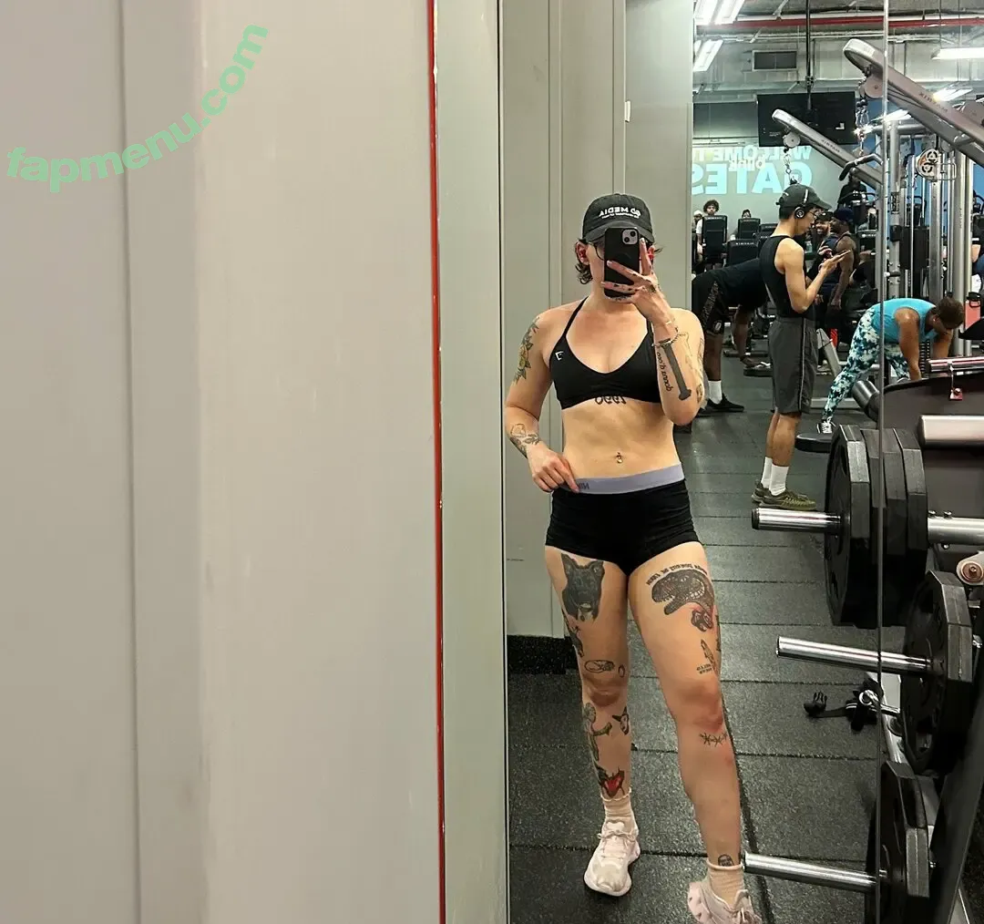Alyssa Mercante nude photo #0006 (alyssa_merc / alyssamerk)