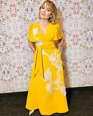 Alyssa Milano / alyssa_milano / milano_Alyssa nude photo #0002