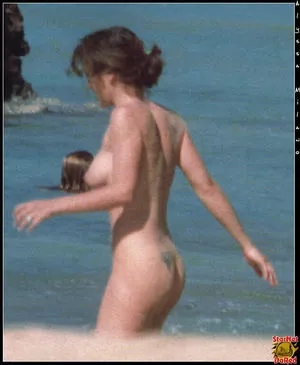 Alyssa Milano / alyssa_milano / milano_Alyssa nude photo #0019