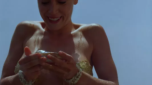 Alyssa Milano / alyssa_milano / milano_Alyssa nude photo #0171