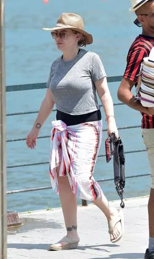 Alyssa Milano / alyssa_milano / milano_Alyssa nude photo #0208