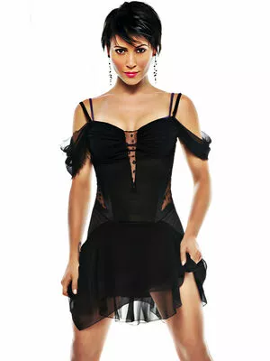 Alyssa Milano / alyssa_milano / milano_Alyssa nude photo #0275