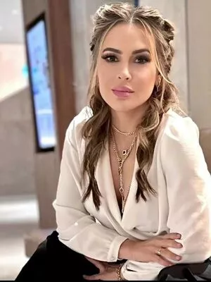 Alyssa Milano / alyssa_milano / milano_Alyssa nude photo #0314