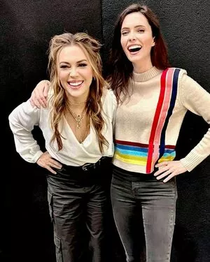 Alyssa Milano / alyssa_milano / milano_Alyssa nude photo #0316