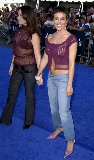 Alyssa Milano / alyssa_milano / milano_Alyssa nude photo #0336