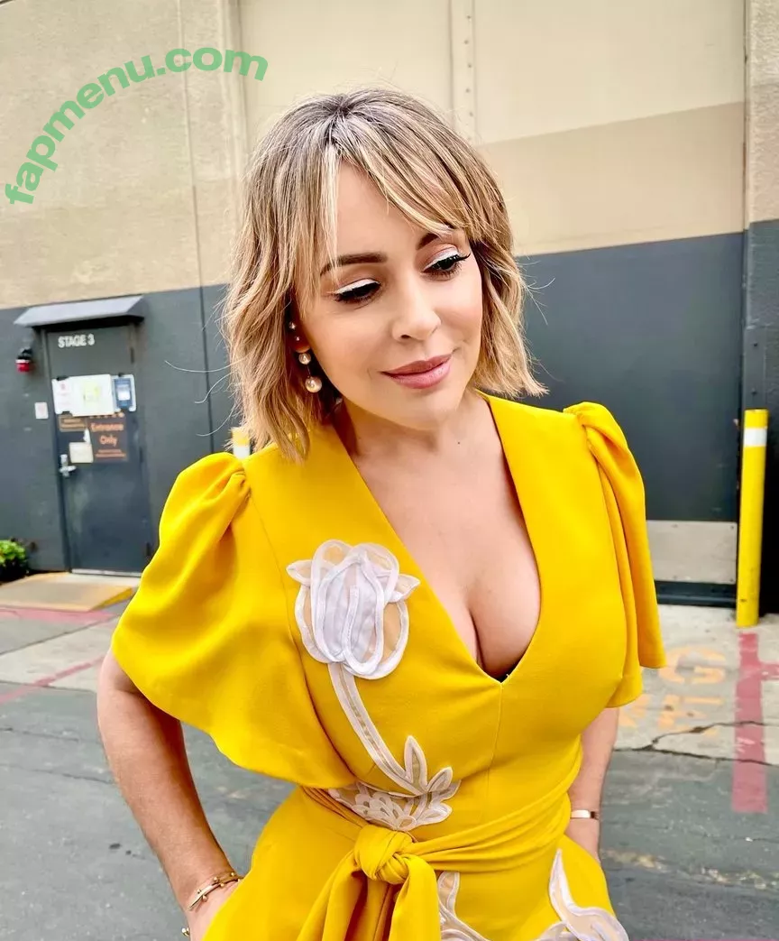 Alyssa Milano nude photo #0001 (alyssa_milano / milano_Alyssa)