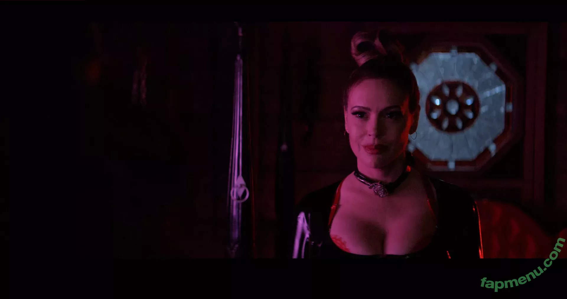 Alyssa Milano nude photo #0153 (alyssa_milano / milano_Alyssa)