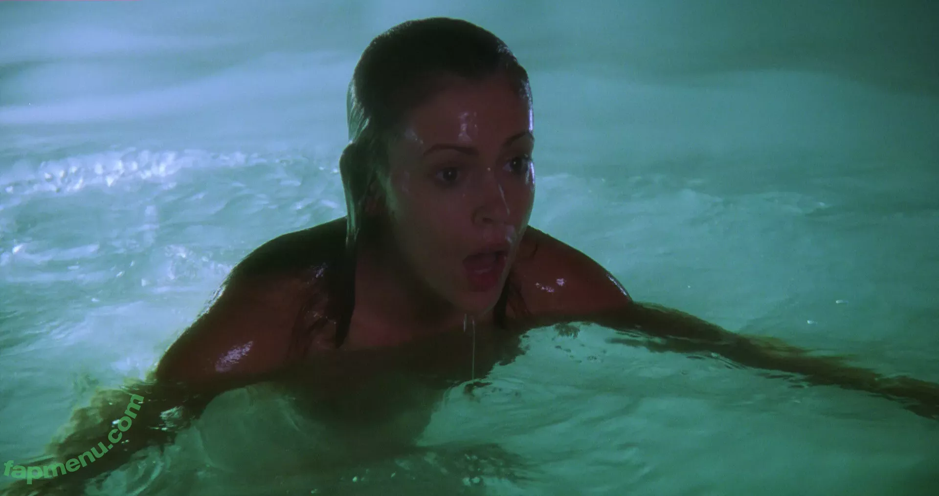 Alyssa Milano nude photo #0166 (alyssa_milano / milano_Alyssa)